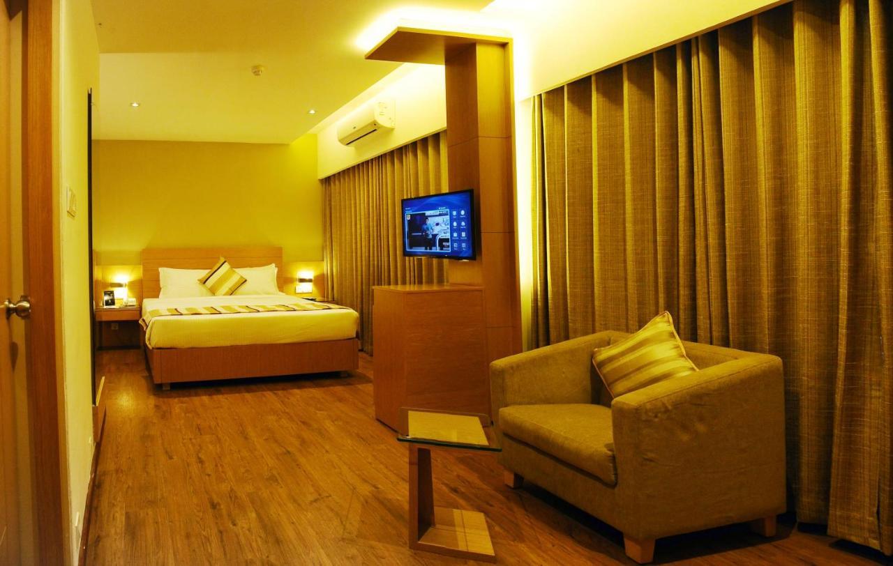 Hotel Indriya Wayanad Kalpatta Buitenkant foto